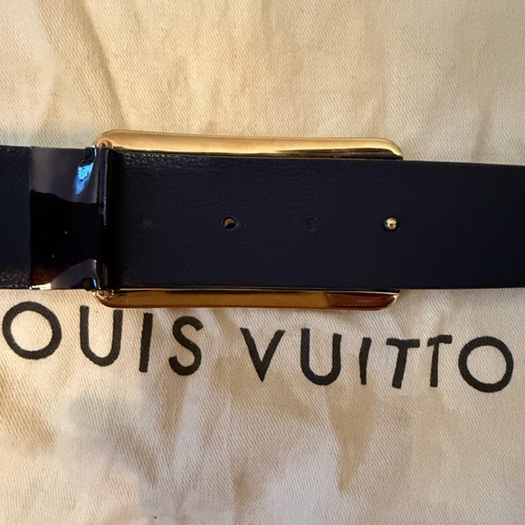 New authentic Louis Vuitton patent leather belt in amarante color size 85cm/34 - Picture 4 of 4